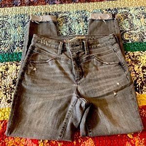 High waisted skinny jean